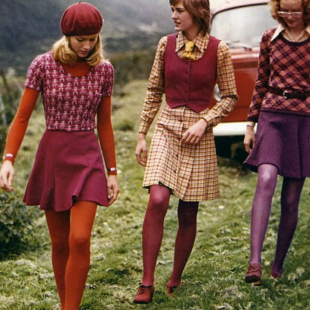 Rajstopy w stylu retro – powrót mody z lat 60., 80. i 90.